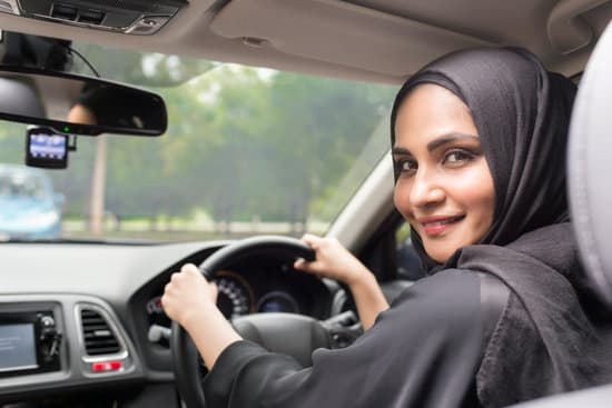 موظف مدخل امتنع  كيفية اصدار رخصة القيادة السعودية للنساء - استبدال الرخصة الأجنبية بالرخصة  السعودية - إجراءاتي